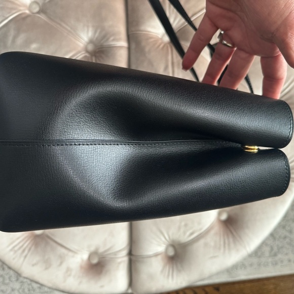 COACH Avenue Carryall Handbag - Picture 7 of 10